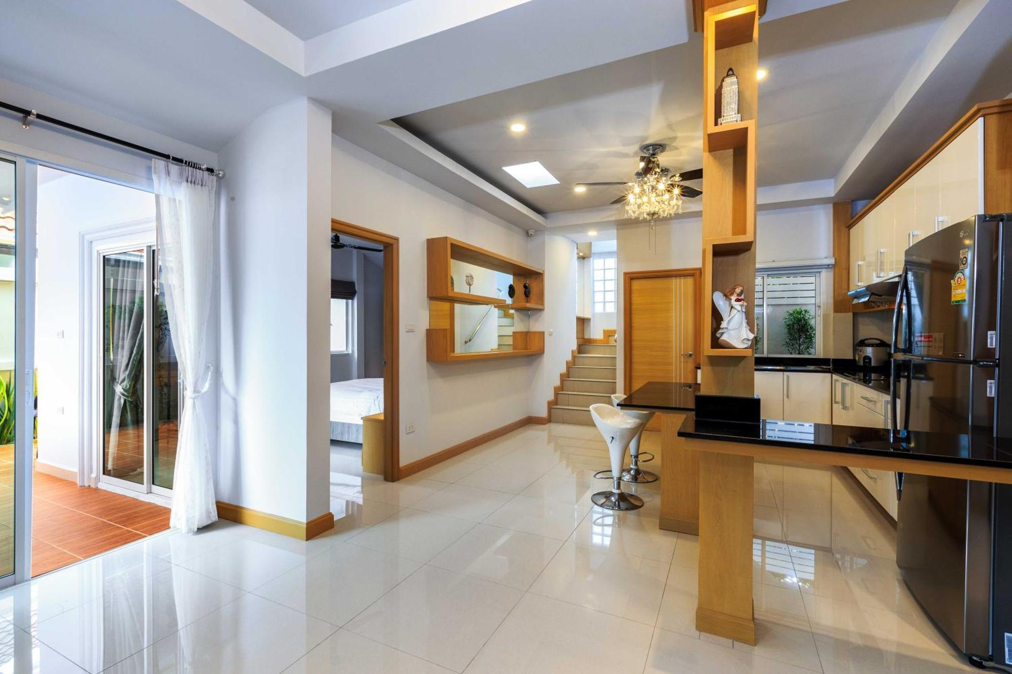Pattaya Private Villa - Pool,Sauna,Snooker,Bbq 外观 照片